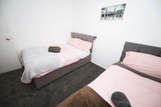 #Gorgeous 3 beds home#7min to subway, free parking - Thamesmead - 4