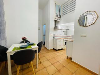 San Román. Céntrico y acogedor. - Sevilla - 1