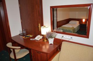 Hotel Batory - Tłuszcz - 5