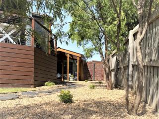 The Cosy Bungalow - Portarlington - 8