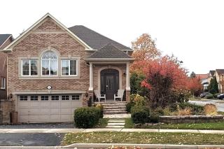 Modern & Spacious 2 Bedrooms+2 Bathrooms Bungalow in Oakville - Oakville - 0