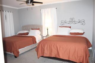 Adair Park Bungalow - 1