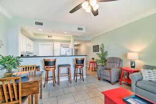 Gulf Shores Condo with Pool View Walk to Beach! - Gulf Shores - 5