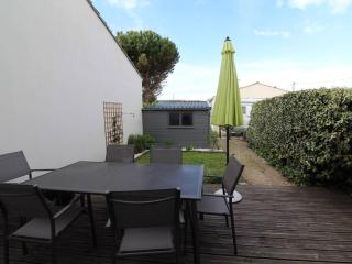 Maison moderne à Saint-Pierre-d'Oléron avec jardin, proche port et plages, 4 couchages - FR-1-246A-109 - 8