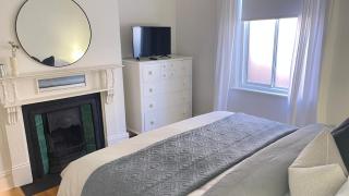 Emilias' Place - Mile End City Fringe - Keswick - 4