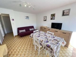 Appartement T2 avec Jardin, Climatisation, Parking, et Proche Commerces (Animaux Acceptés) - FR-1-702-43 - 6