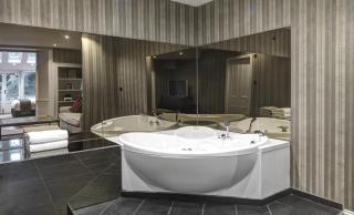 Nira Caledonia - 7