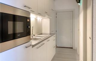 Gorgeous Apartment In Bredene - Bredene - 5