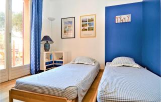 Gorgeous Home In Eyragues - 5