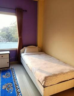 Hotel Rhinoceros-Homestay - Sauraha - 4