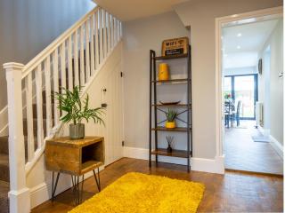 Trinity Cottage - Shottery - 5