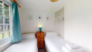 31 Tudor Court, Tolroy Manor - Hayle - 1