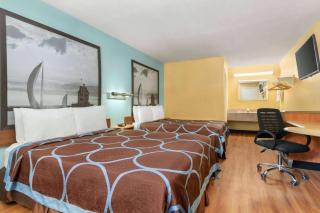 Super 8 by Wyndham Findlay - Findlay - 1