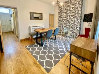 Harley's House - York - 7