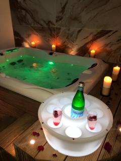 Studio La Boheme Jacuzzi et Terrasse vu sur Pic Saint Loup - Prades-le-Lez - 9