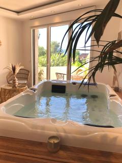 Studio La Boheme Jacuzzi et Terrasse vu sur Pic Saint Loup - Prades-le-Lez - 4