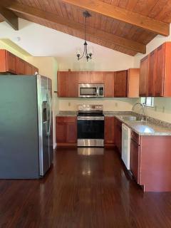 Peaceful, Private Master Bedroom with Own Bath near HILO, with AC! - Keaau - 4