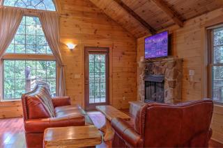 Wild Cherry Treehouse by Amish Country Lodging - Millersburg - 8