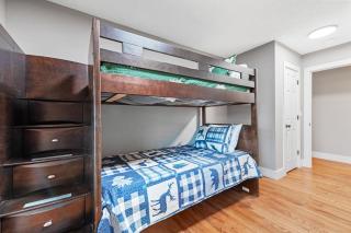 Upper Lakeshore Living - 3