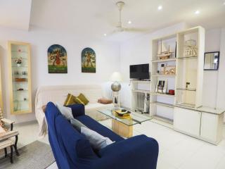 Sunflower Apartment by Hello Homes Sitges - Sitges - 5