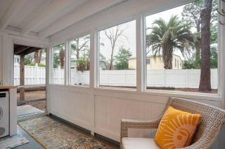 Renovated Cottage: 4th row from the Beach! - Hilton Head Island - 1