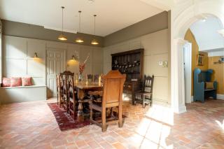 The Georgian Townhouse - 6
