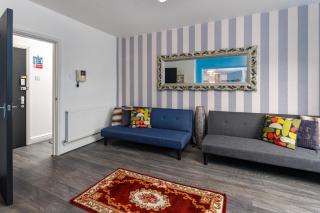 Snuggle Cove Apartments By Bella Vita Stays - 6