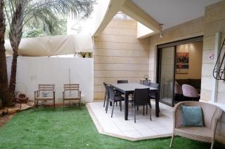 Garden House By IsrApart - 1