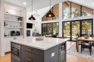 Panorama Pines Lodge & Guesthouse - Cle Elum - 3