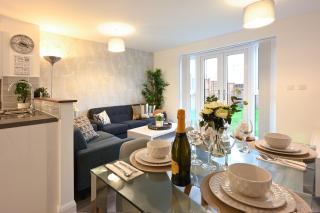 Luxury 4 Bed House with Gated Parking in the Heart of Birmingham! - Birmingham - 0