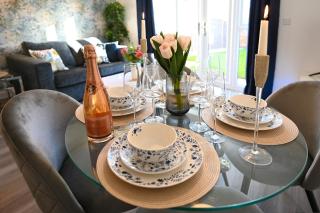 Luxury 4 Bed House with Gated Parking in the Heart of Birmingham! - Birmingham - 4