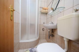 Apartments Blazenka - Banjol - 1