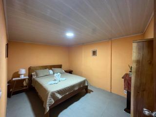 Lidia's Mountain View Vacation Homes - Monteverde Costa Rica - 1