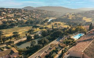 Bel appartement, terrasse, piscine, vue sur Golf - Sainte-Maxime - 0
