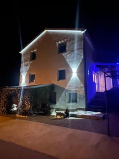 Apartments Frigan - Maslenica - 0