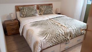 Seepark Burhave Reetdachhaus 1 - 2