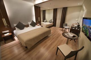LOFT Hotel Bratislava - Bratislava - 2