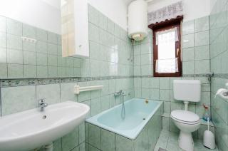 Apartment Ivanka - Banjol - 3