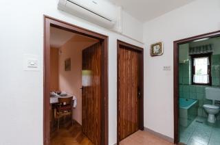 Apartment Ivanka - Banjol - 4