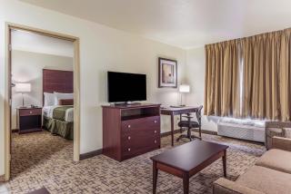 Cobblestone Hotel & Suites - Hutchinson - Hutchinson - 8