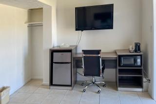 Captain's Table Hotel by Everglades Adventures - 7