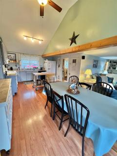 MARY'S LAKEVIEW - LIMIT 10 home - 6