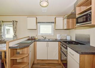 Riverside Caravan Holiday Park - 9