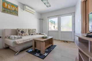 Apartment Jurja - Ledenice - 1