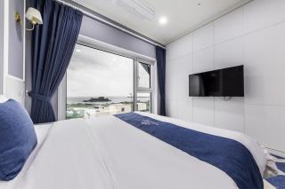 Gladsheim Hotel - Seogwipo - 2