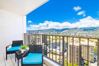 Fabulous Mountain View Condo with Free Parking! - Honolulu - 9