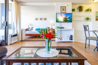 Fabulous Mountain View Condo with Free Parking! - Honolulu - 3
