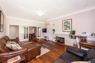 Busselton River Cottage with WiFi - 5