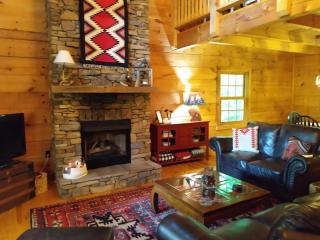 Wolf Laurel Bee Mountain Retreat - Pet Friendly - Swiss - 9