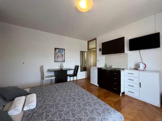 Apartments Ivona - Vodice - 1